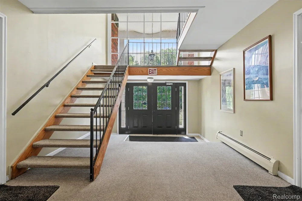 525 Fairbrook Street #108 Northville City, MI 48167
