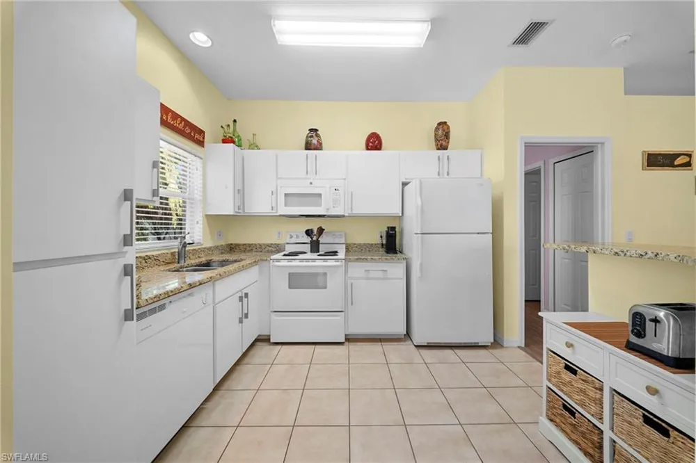 10720 San Tropez Circle Estero, FL 33928