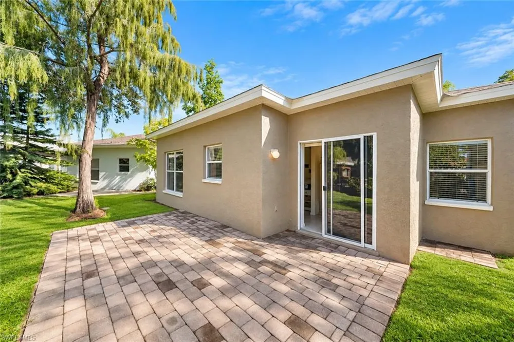 10720 San Tropez Circle Estero, FL 33928