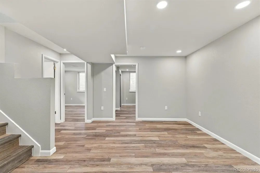 6851 Morrison Drive Denver, CO 80221