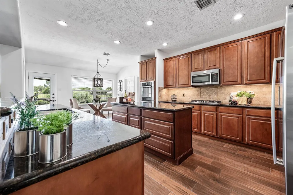 1418 Wellshire Katy, TX 77494