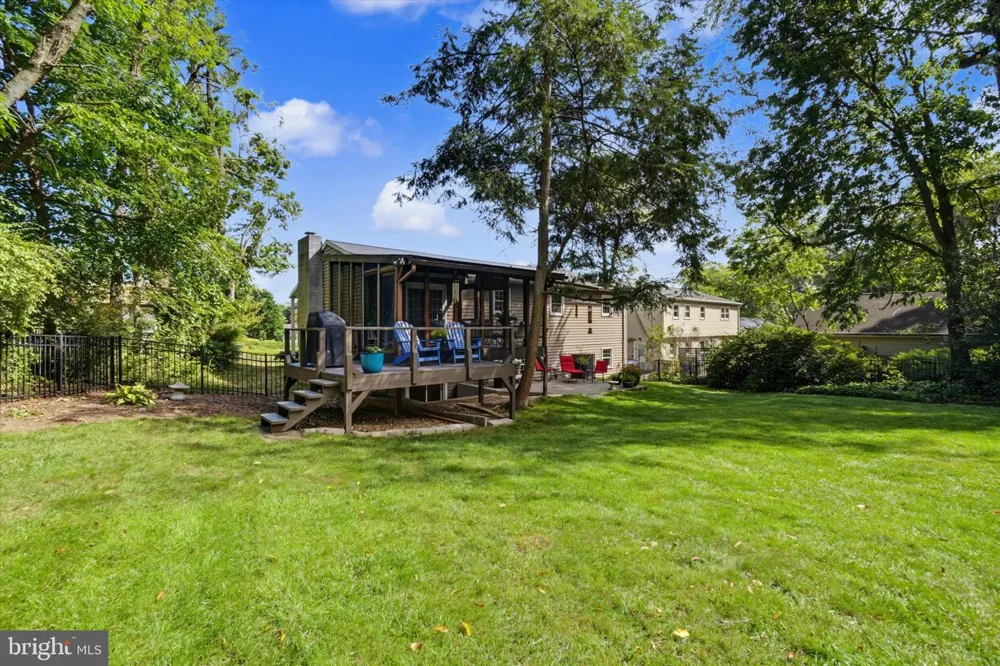 1310 FORREST DRIVE New Cumberland, PA 17070