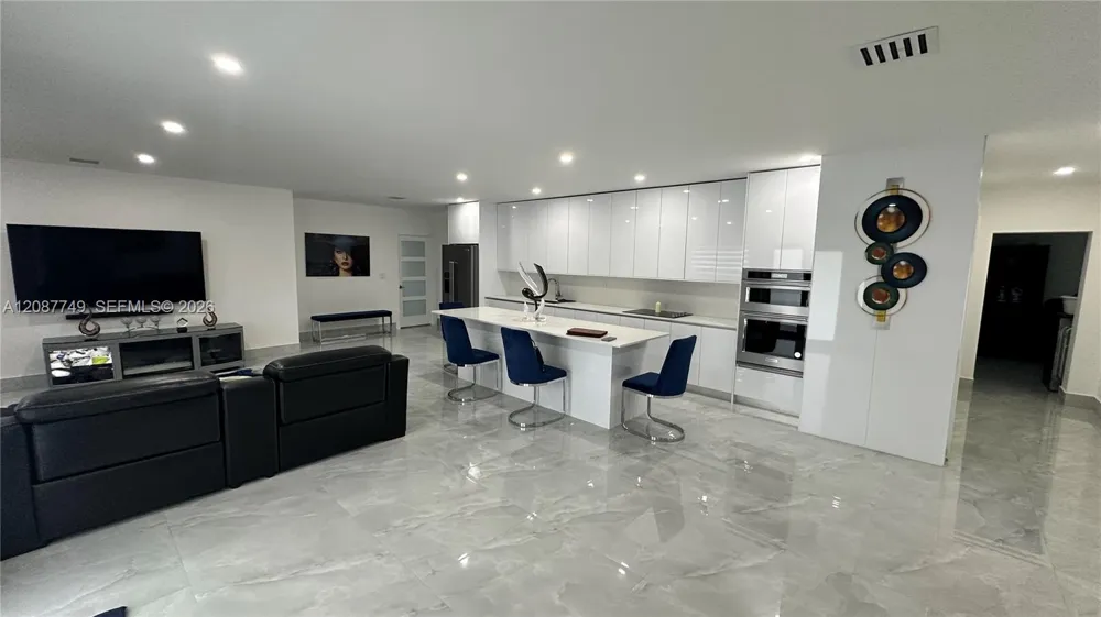22601 SW 127th Ave Miami, FL 33170