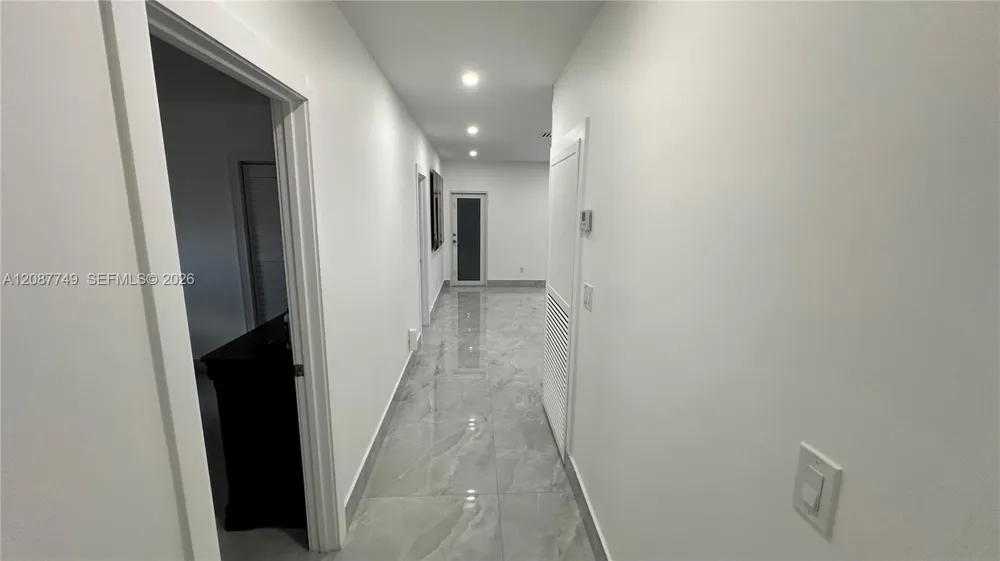 22601 SW 127th Ave Miami, FL 33170