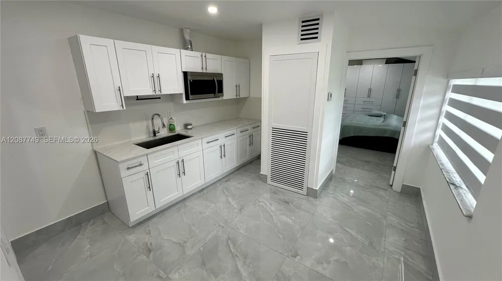 22601 SW 127th Ave Miami, FL 33170