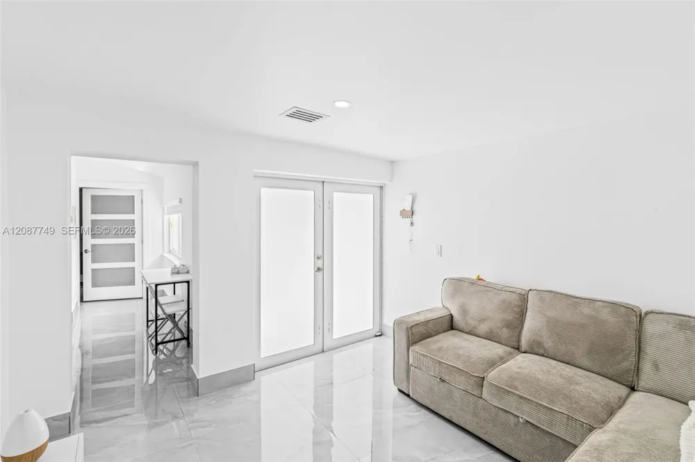 22601 SW 127th Ave Miami, FL 33170