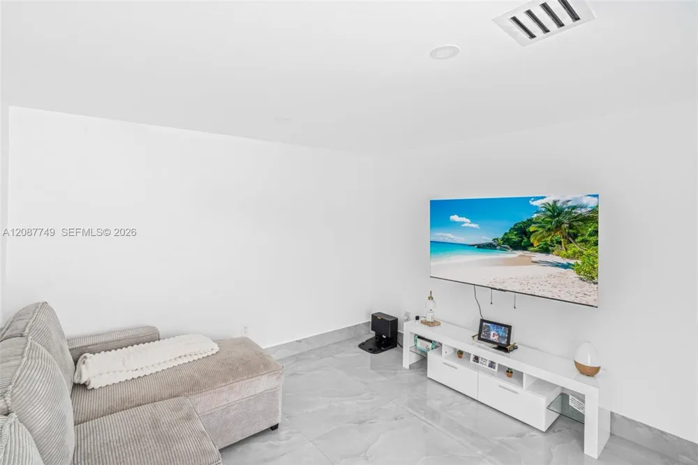 22601 SW 127th Ave Miami, FL 33170