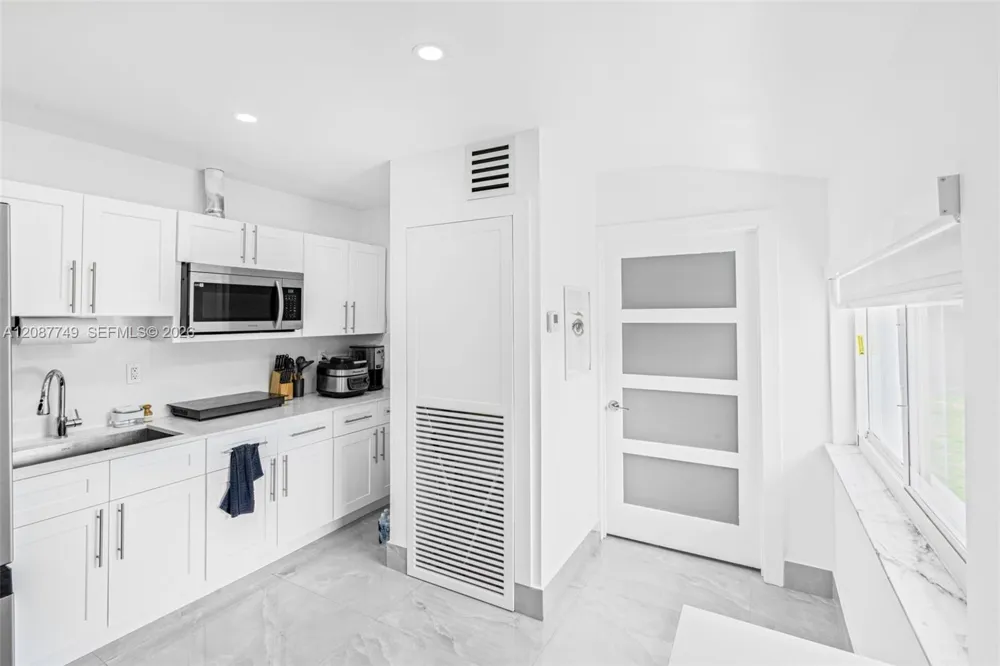 22601 SW 127th Ave Miami, FL 33170