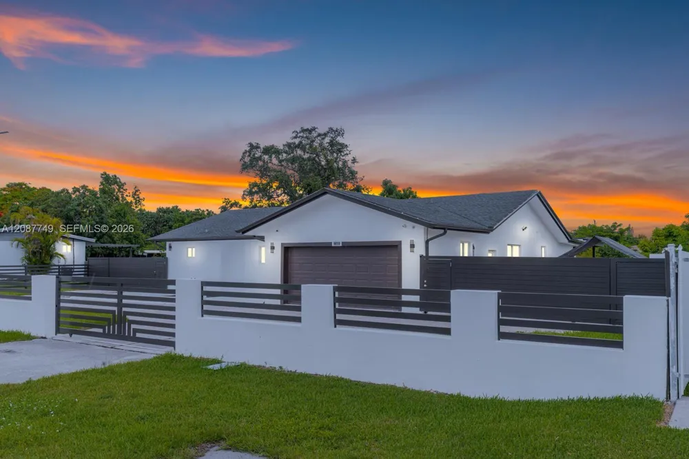 22601 SW 127th Ave Miami, FL 33170