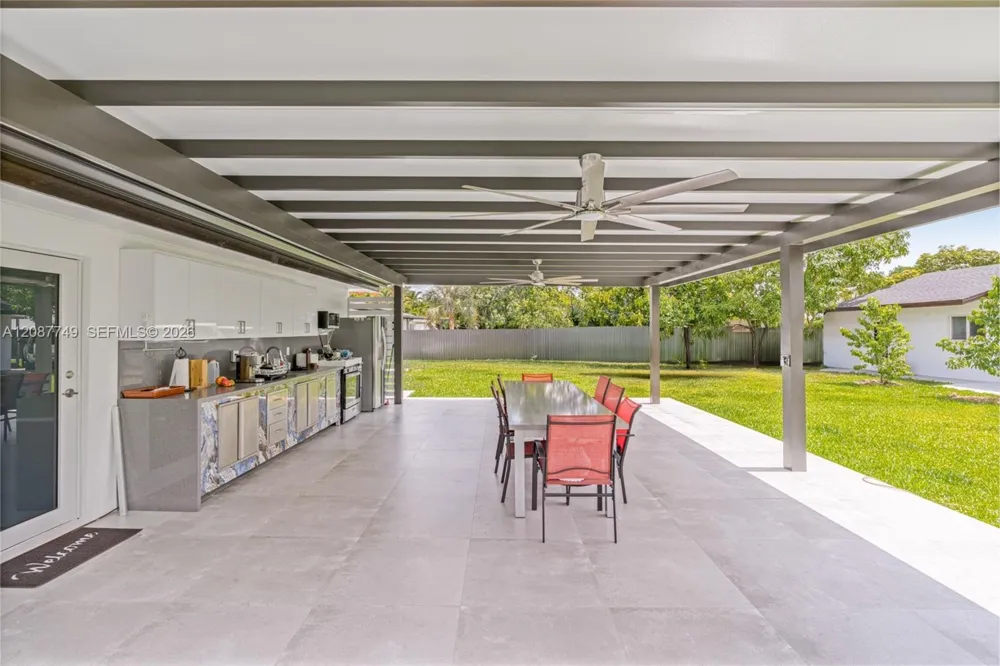 22601 SW 127th Ave Miami, FL 33170