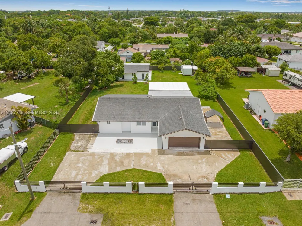 22601 SW 127th Ave Miami, FL 33170