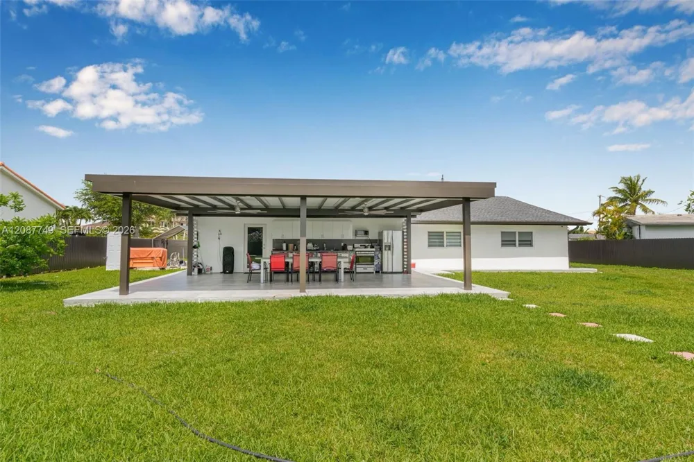 22601 SW 127th Ave Miami, FL 33170