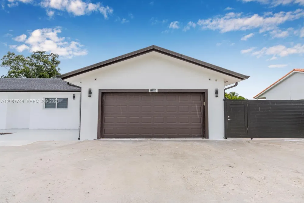 22601 SW 127th Ave Miami, FL 33170