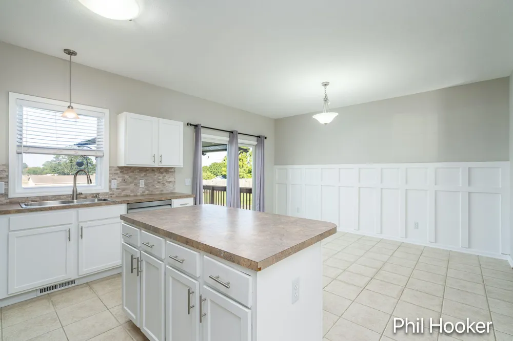 2125 Orchard Ridge Drive NW Walker City, MI 49534