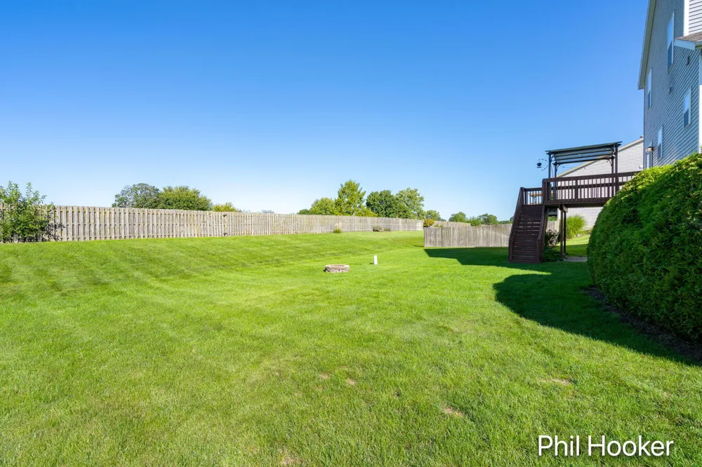 2125 Orchard Ridge Drive NW Walker City, MI 49534