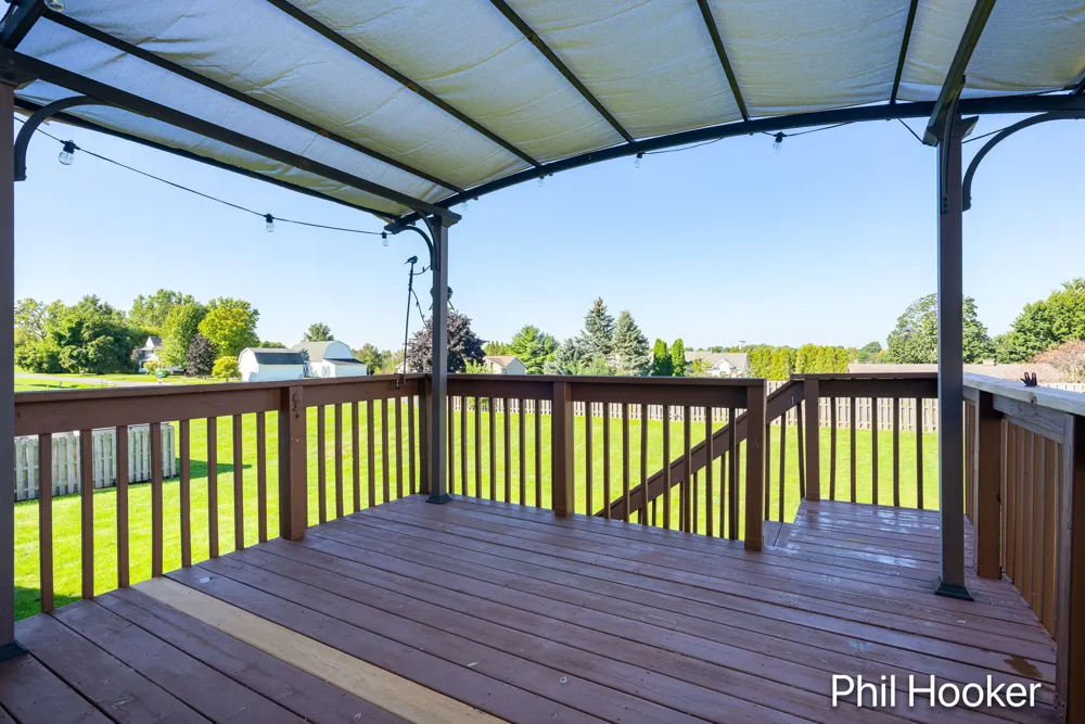 2125 Orchard Ridge Drive NW Walker City, MI 49534