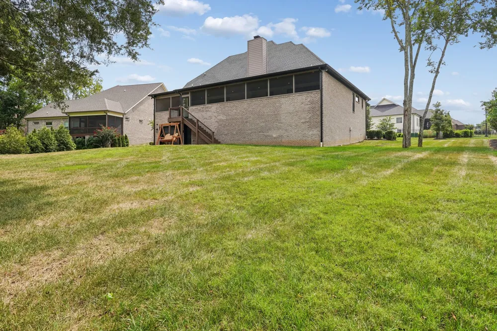 1003 Quillen Way Lebanon, TN 37087