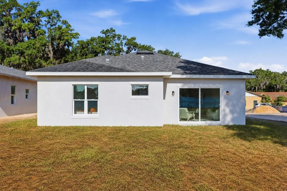 1328 MARSHALL DRIVE Leesburg, FL 34748