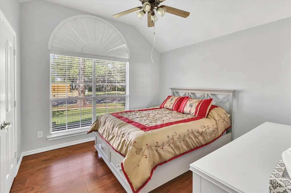1506 Park Grove Drive Irving, TX 75060