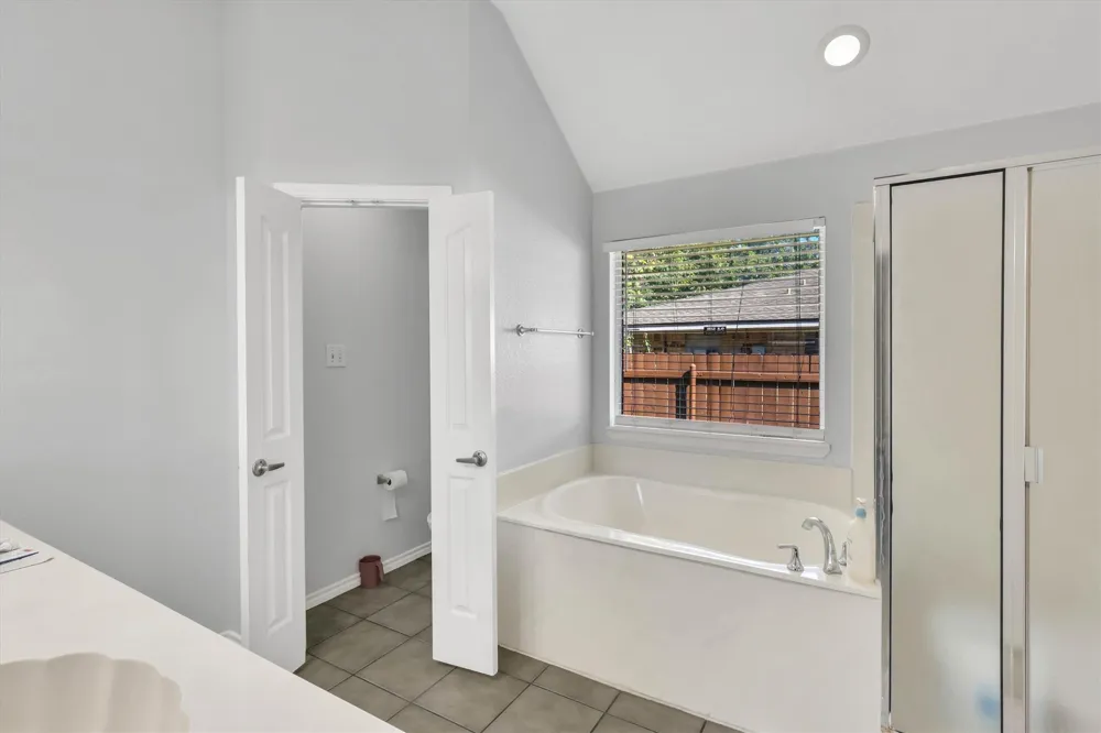 1506 Park Grove Drive Irving, TX 75060