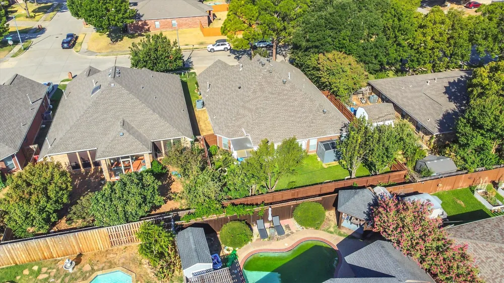 1506 Park Grove Drive Irving, TX 75060