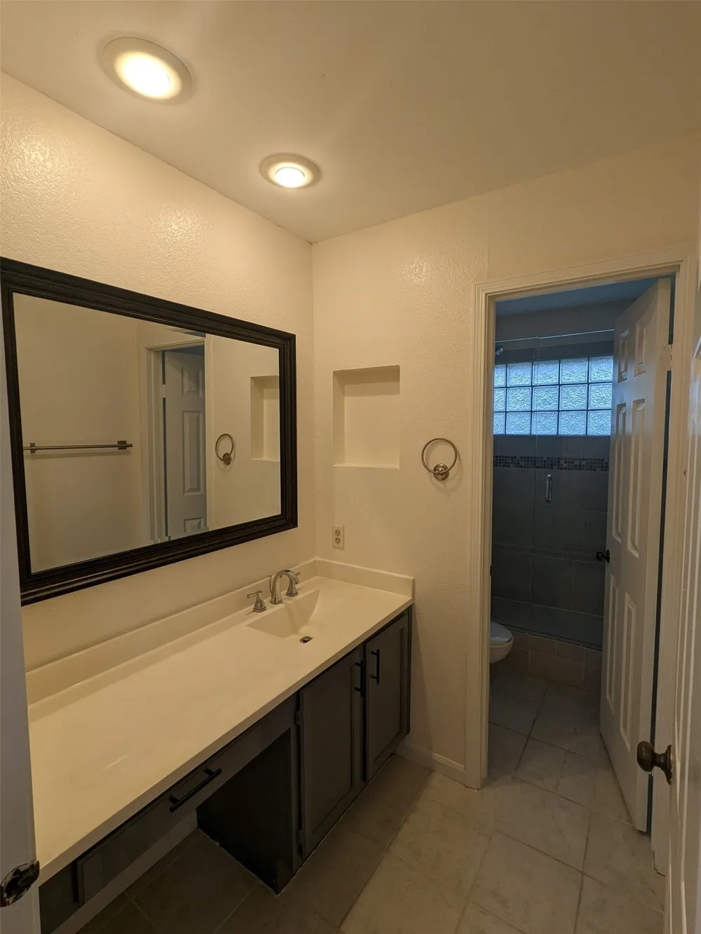 266 Barclay Avenue Coppell, TX 75019
