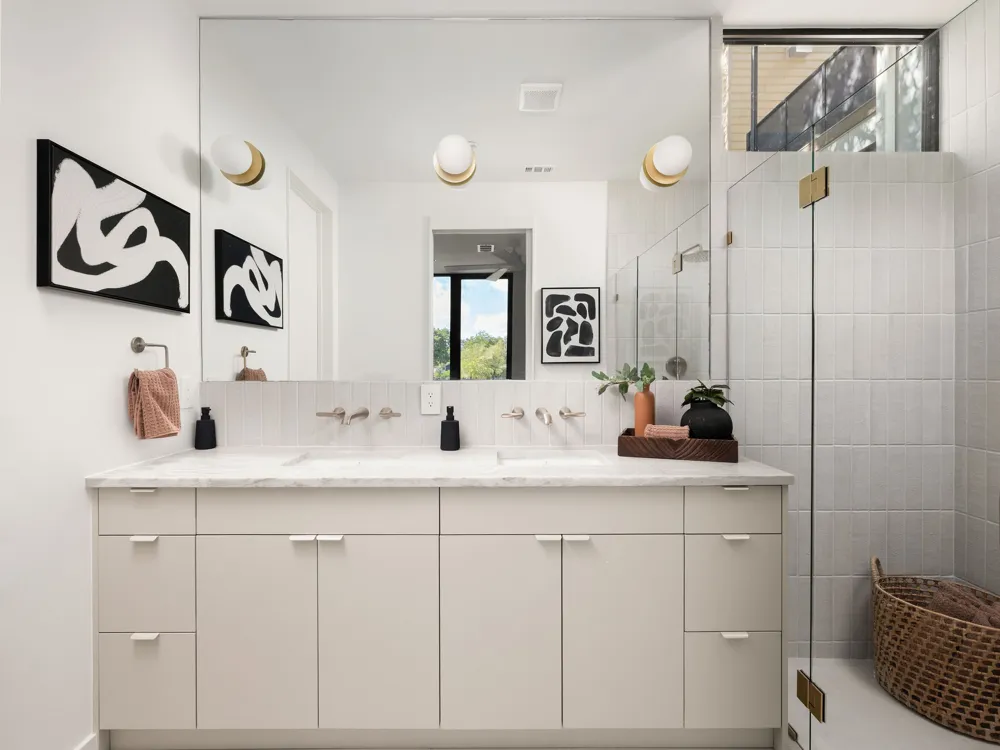2301 East 2nd Street #2 Austin, TX 78702
