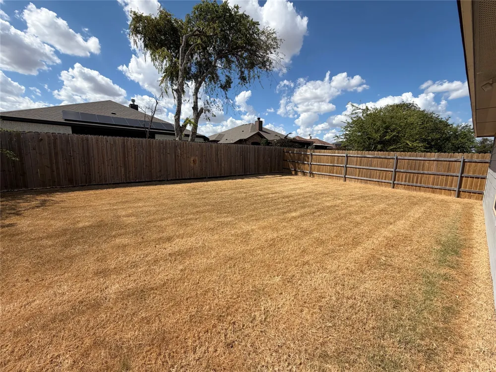 1160 Oxford Lane Troy, TX 76579