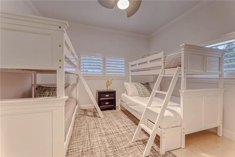 2726 NE 25TH PLACE Fort Lauderdale, FL 33305