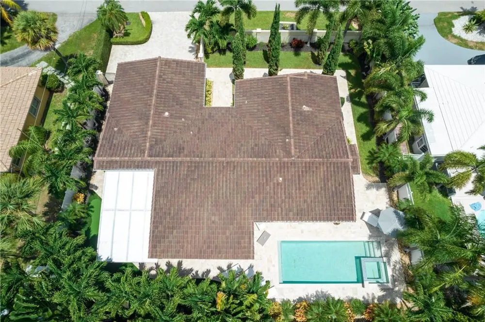 2726 NE 25TH PLACE Fort Lauderdale, FL 33305