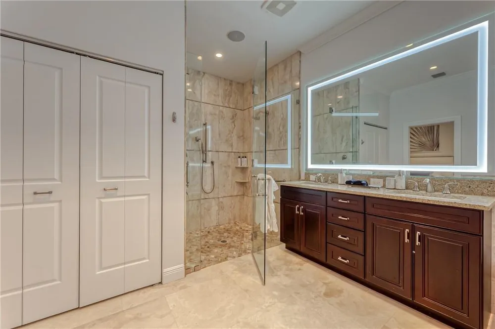 2726 NE 25TH PLACE Fort Lauderdale, FL 33305