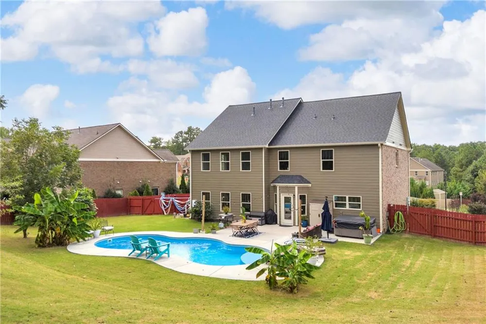 1180 Chapel Estates Way Dacula, GA 30019
