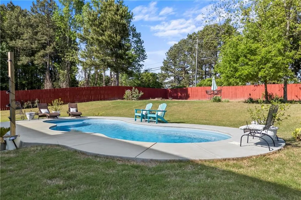 1180 Chapel Estates Way Dacula, GA 30019