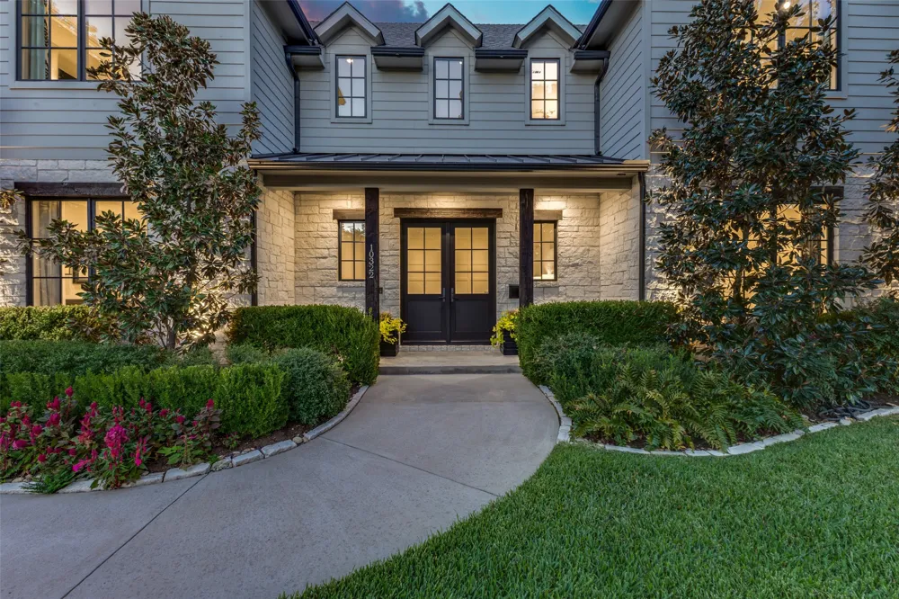 10322 Best Drive Dallas, TX 75229