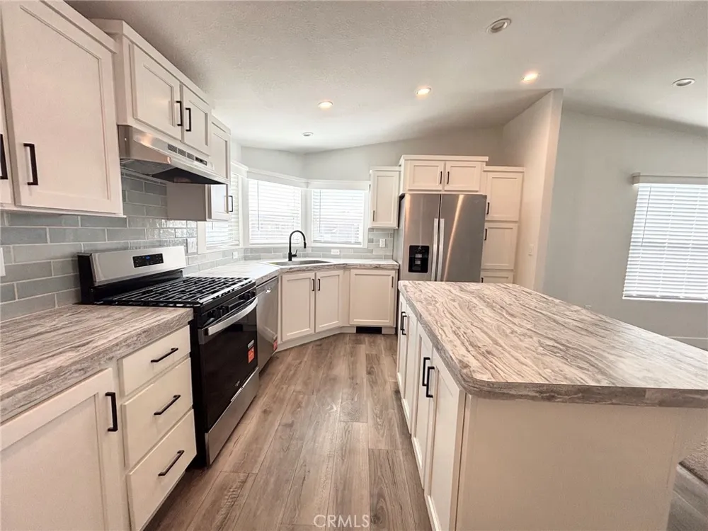 301 E Foothill Boulevard #130 Pomona, CA 91767