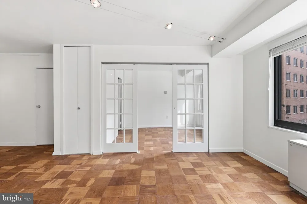 5410 CONNECTICUT AVENUE NW #208 Washington, DC 20015