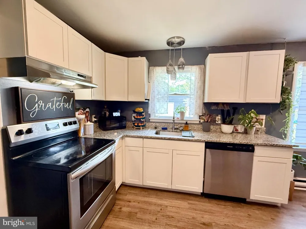 9 PINE STREET Delmar, MD 21875