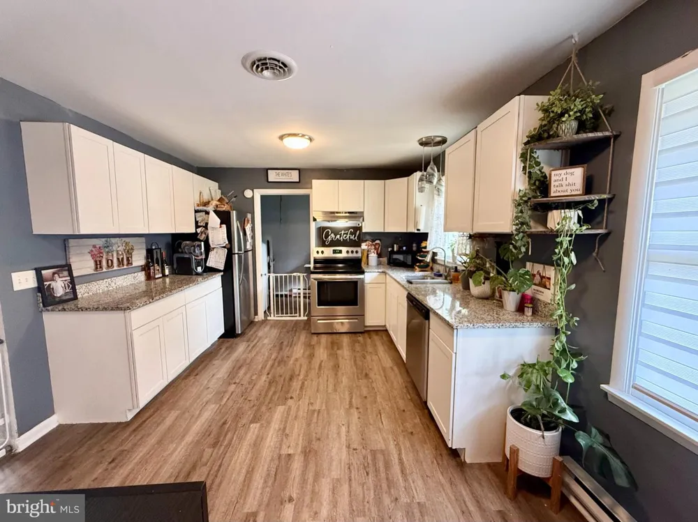9 PINE STREET Delmar, MD 21875
