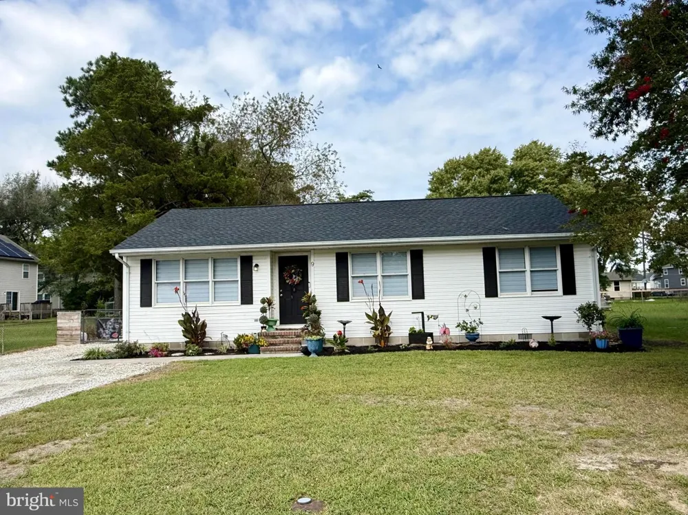 9 PINE STREET Delmar, MD 21875