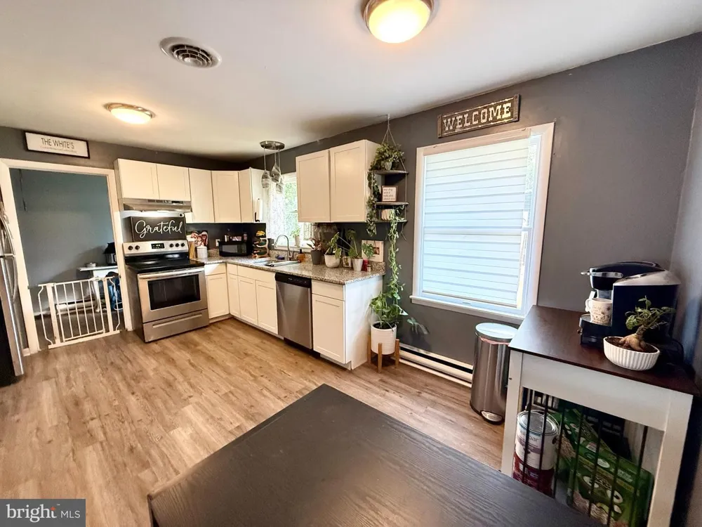 9 PINE STREET Delmar, MD 21875