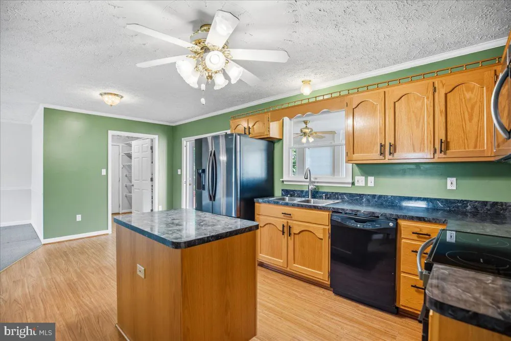 22715 SAINT WINIFREDS LANE Avenue, MD 20609