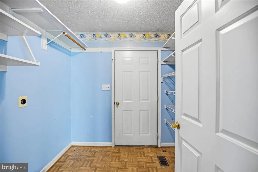 22715 SAINT WINIFREDS LANE Avenue, MD 20609