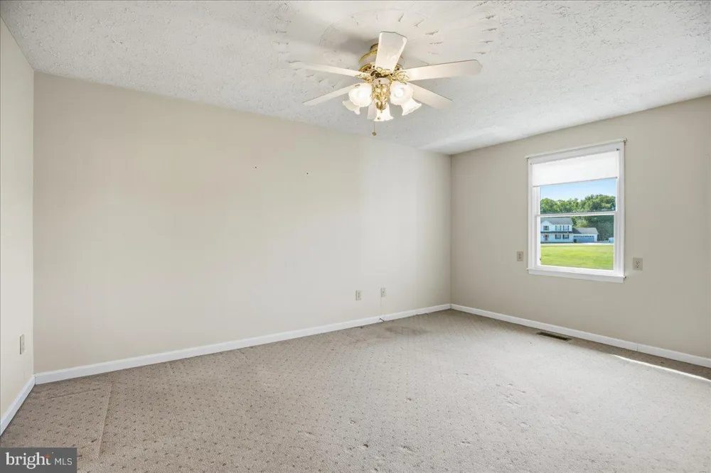 22715 SAINT WINIFREDS LANE Avenue, MD 20609