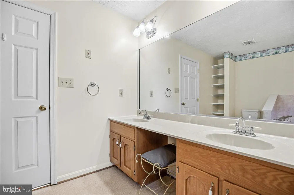 22715 SAINT WINIFREDS LANE Avenue, MD 20609
