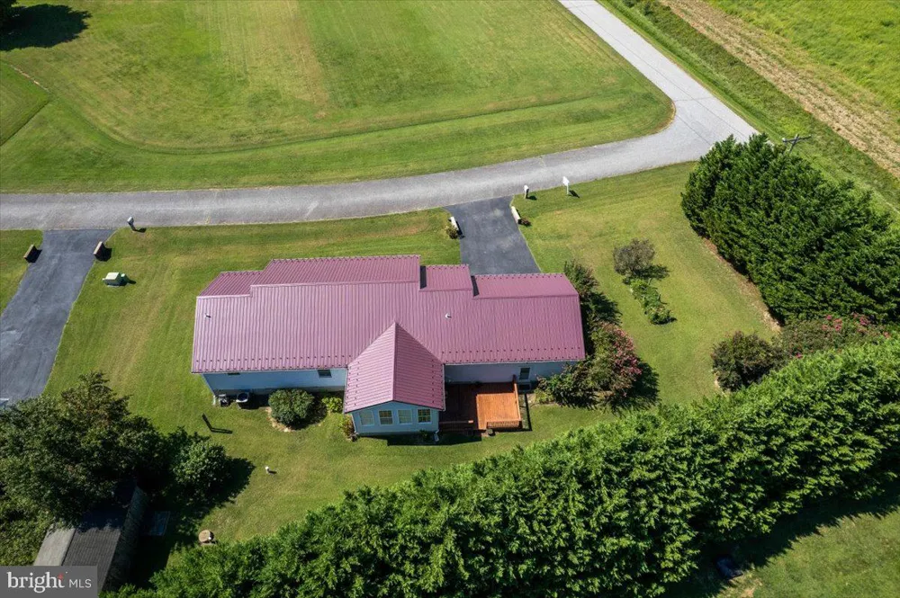 22715 SAINT WINIFREDS LANE Avenue, MD 20609