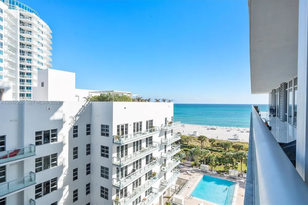 3737 Collins Ave #S-804 Miami Beach, FL 33140