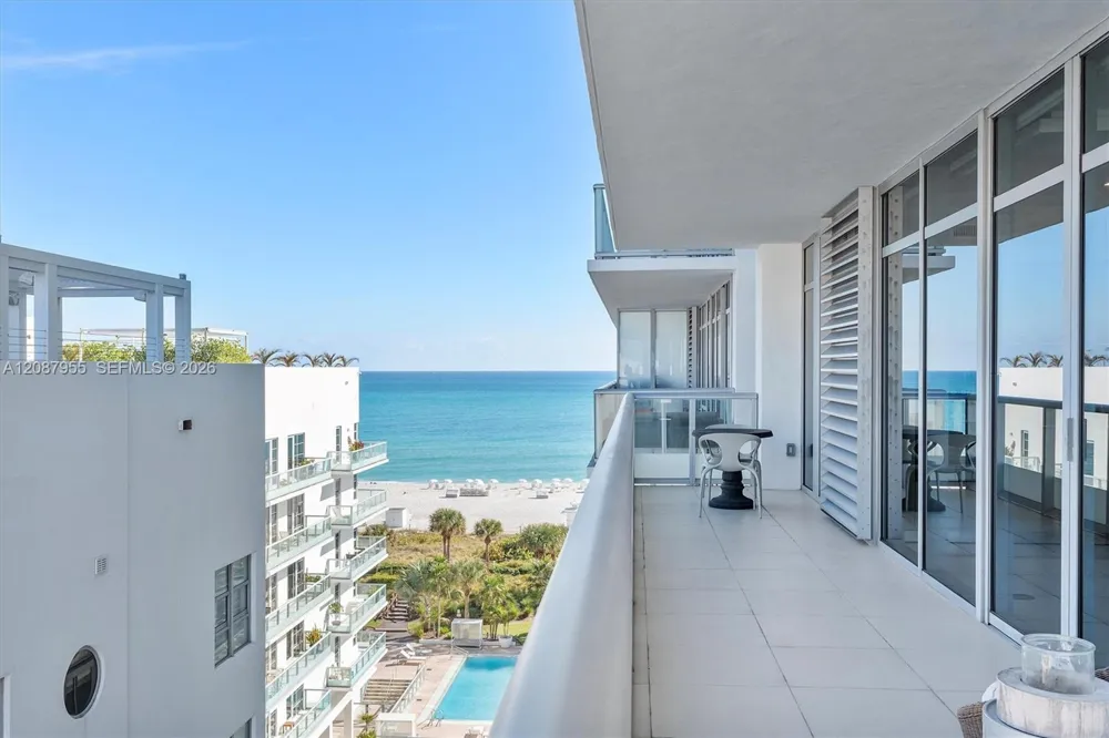 3737 Collins Ave #S-804 Miami Beach, FL 33140