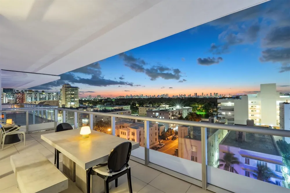 3737 Collins Ave #S-804 Miami Beach, FL 33140
