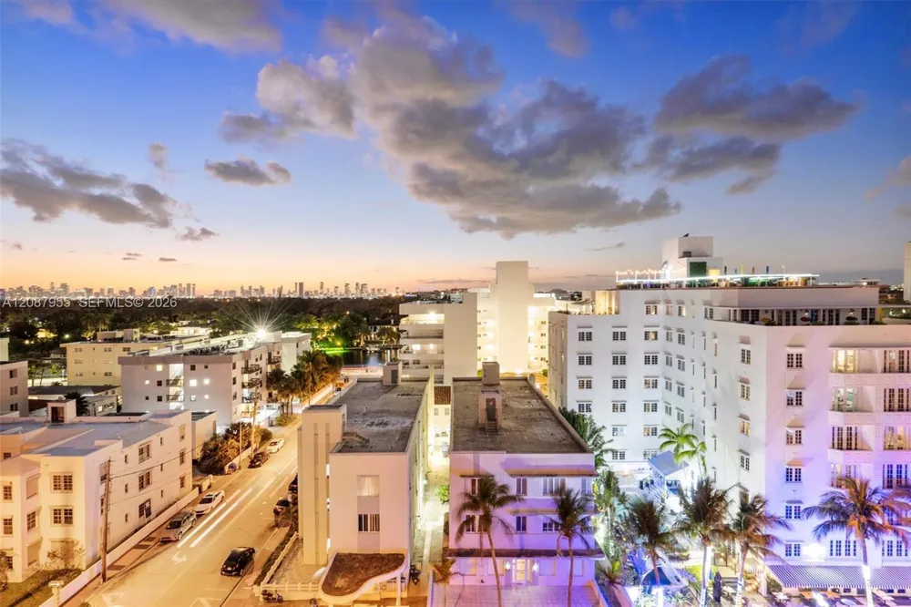 3737 Collins Ave #S-804 Miami Beach, FL 33140