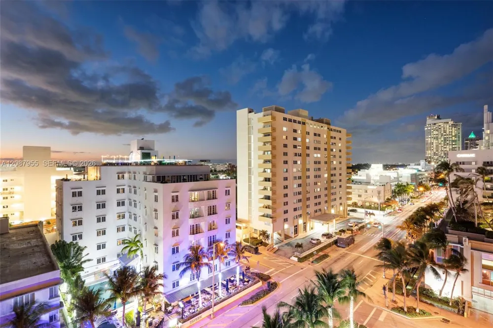 3737 Collins Ave #S-804 Miami Beach, FL 33140